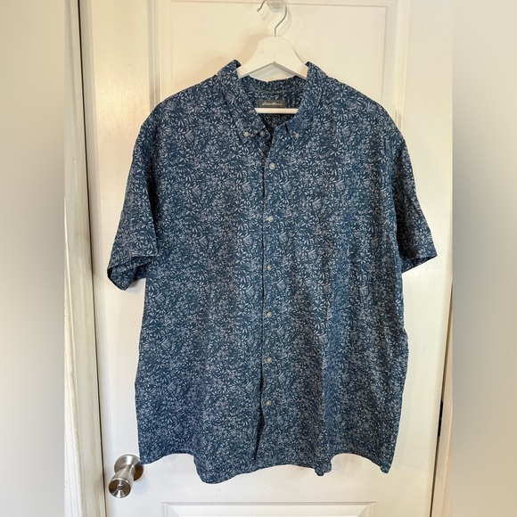 Eddie Bauer Mens Navy Floral Classic Fit Short Sleeve Button Down Shirt Size 2XL - Picture 1 of 8